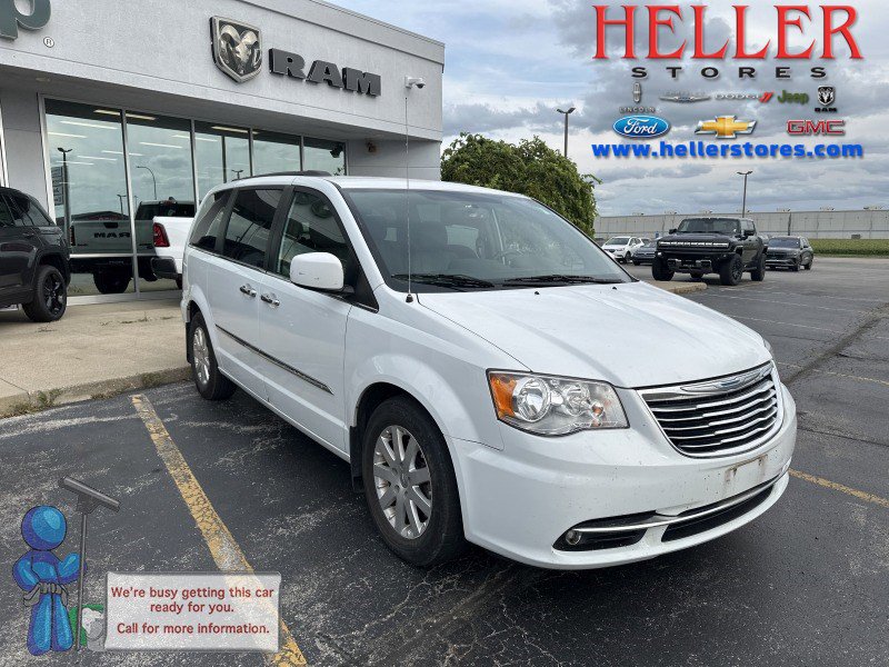 Used 2015 Chrysler Town & Country Touring w/ Driver Convenience Group