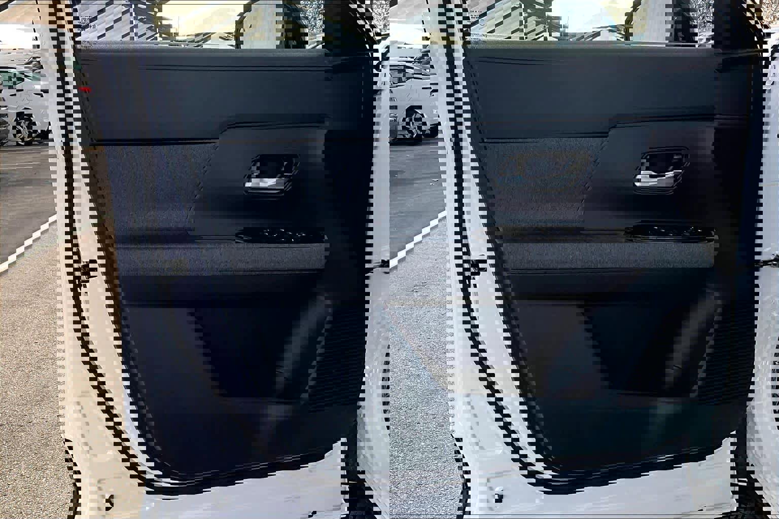 New 2026 Nissan Kicks SV image 13