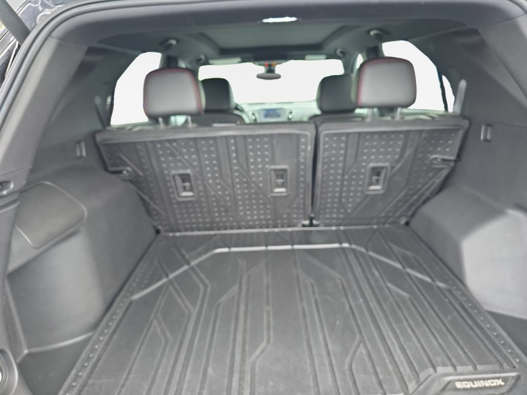 Used 2022 Chevrolet Equinox RS w/ LPO, Floor Liner Package FWD image 24