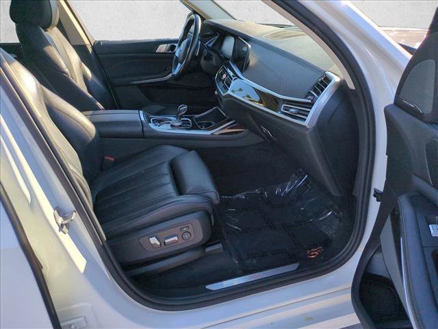 Used 2020 BMW X7 xDrive40i w/ Premium Package AWD/4WD image 26