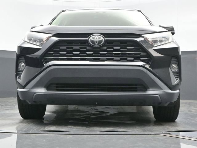 Used 2019 Toyota RAV4 XLE Premium w/ Cold Weather Package image 21