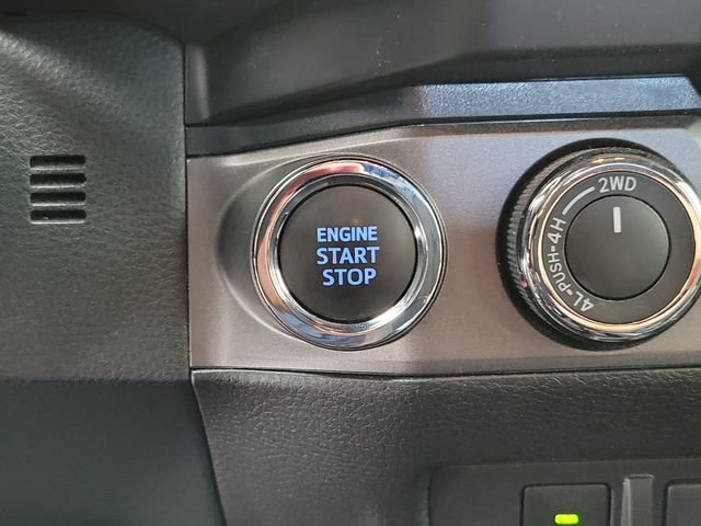 Used 2023 Toyota Tacoma TRD Pro AWD/4WD image 32