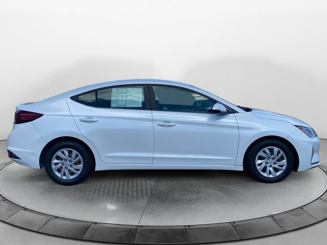 Used 2020 Hyundai Elantra SE w/ Cargo Package (C1) image 6