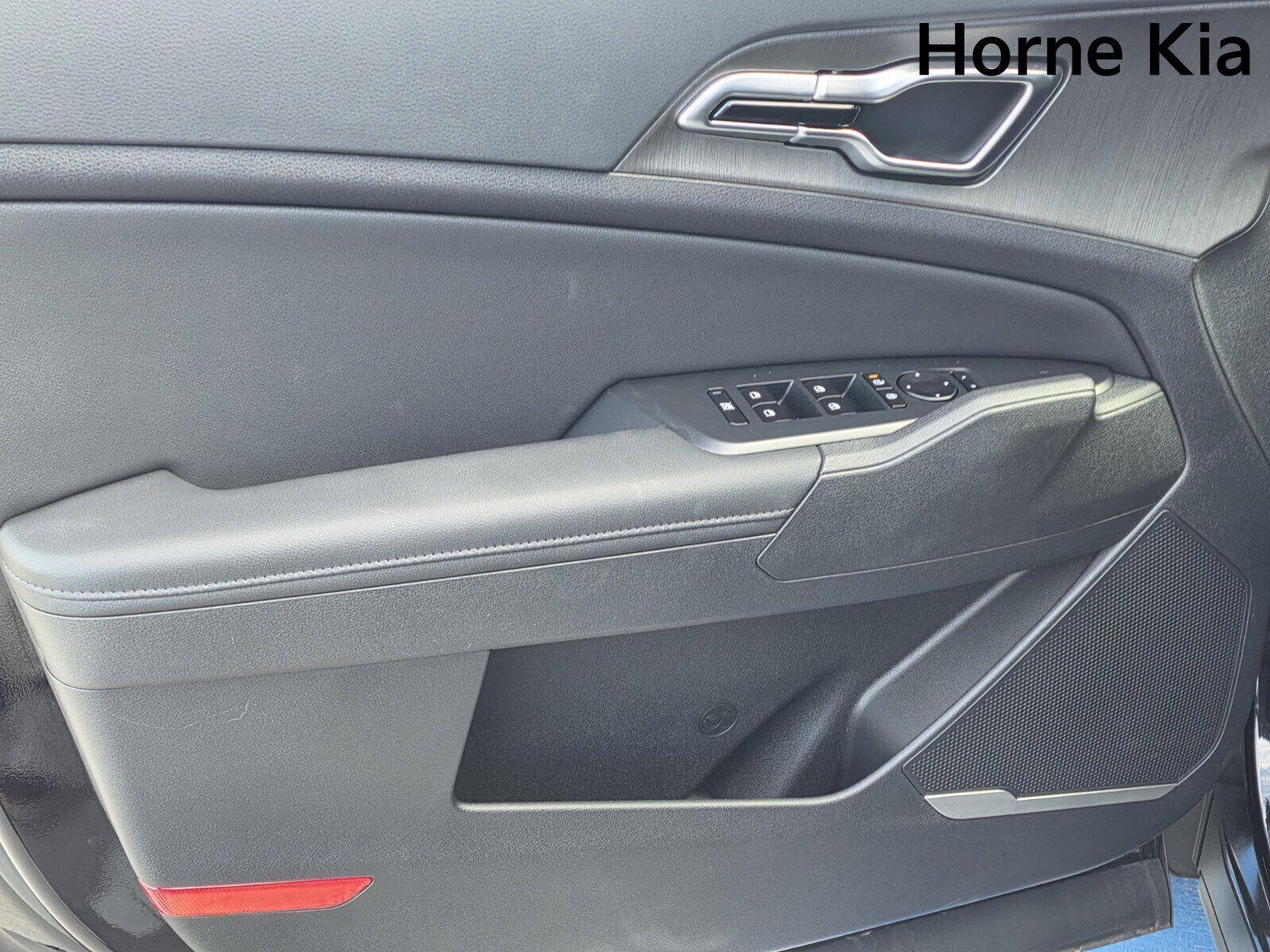 New 2026 Kia Sportage X-Line image 8