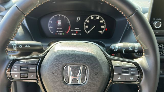 Used 2025 Honda HR-V Sport image 10