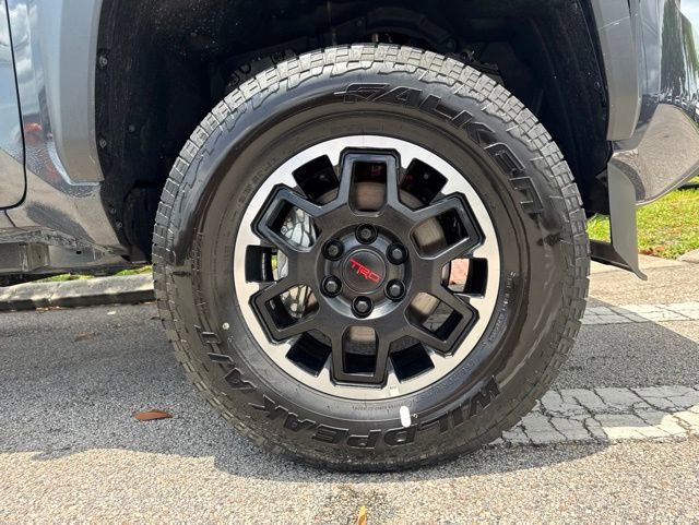 Used 2026 Toyota Tacoma TRD Off-Road AWD/4WD image 8