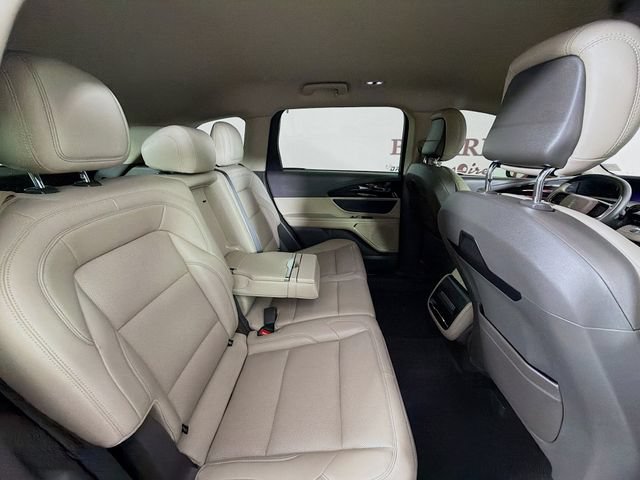 Certified 2024 Lincoln Nautilus Premier AWD/4WD image 32