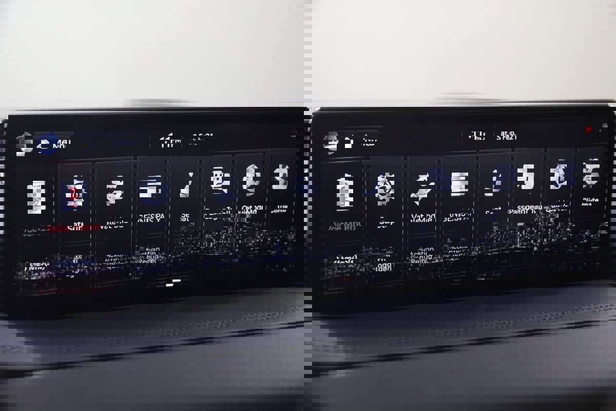 Used 2021 Genesis GV80 3.5T w/ Advanced Package 06 image 37