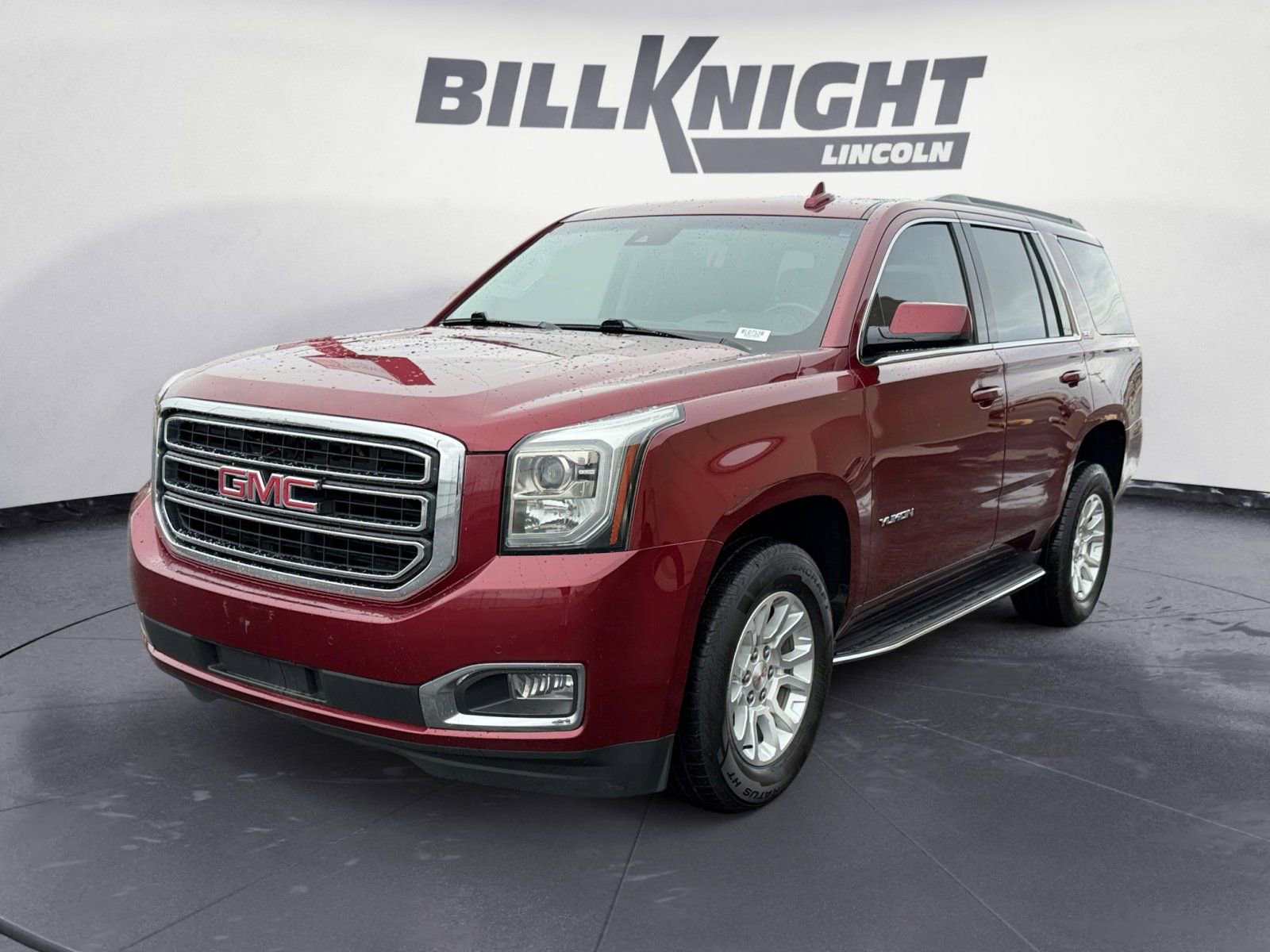 Used 2020 GMC Yukon SLT AWD/4WD image 1