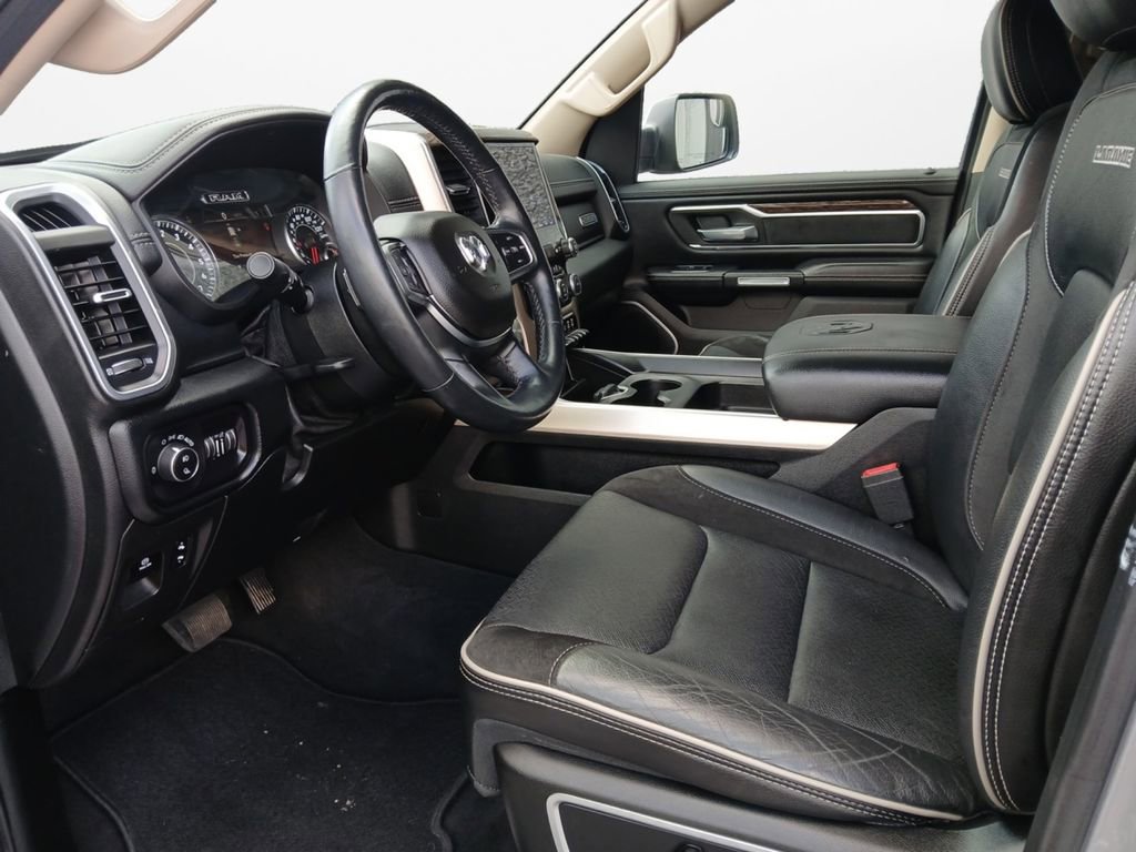 Used 2019 RAM 1500 Laramie RWD image 19