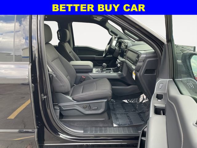 New 2025 Ford F150 XLT w/ Equipment Group 302A MID image 15