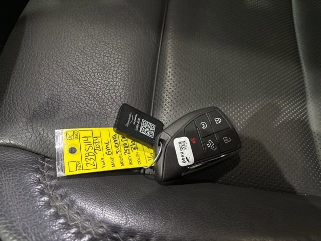 Used 2024 GMC Sierra 2500 Denali image 35