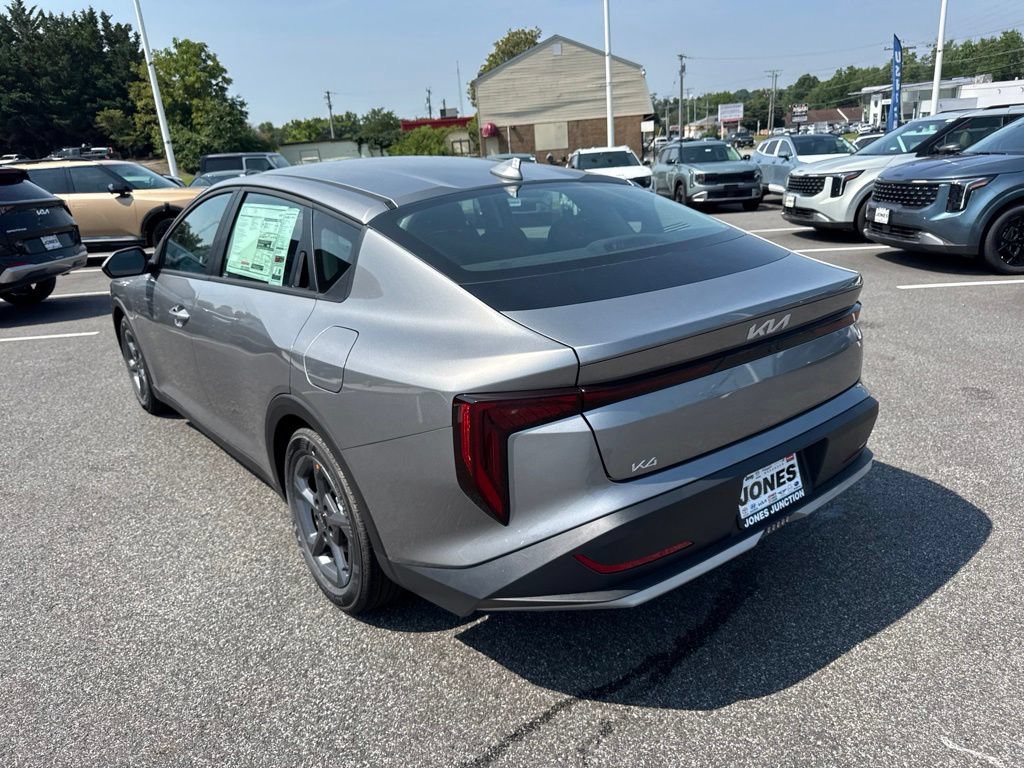 New 2026 Kia K4 FWD image 7