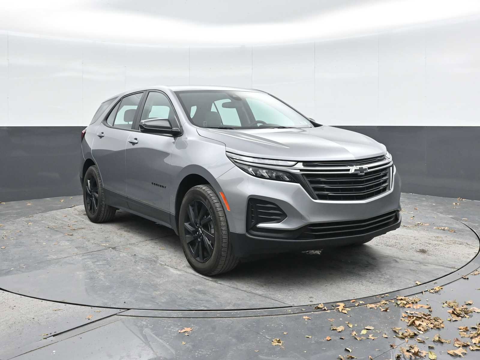 Used 2024 Chevrolet Equinox LS w/ Sport Edition image 6