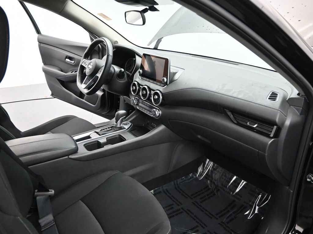 Used 2025 Nissan Sentra SV w/ All-Weather Package image 20