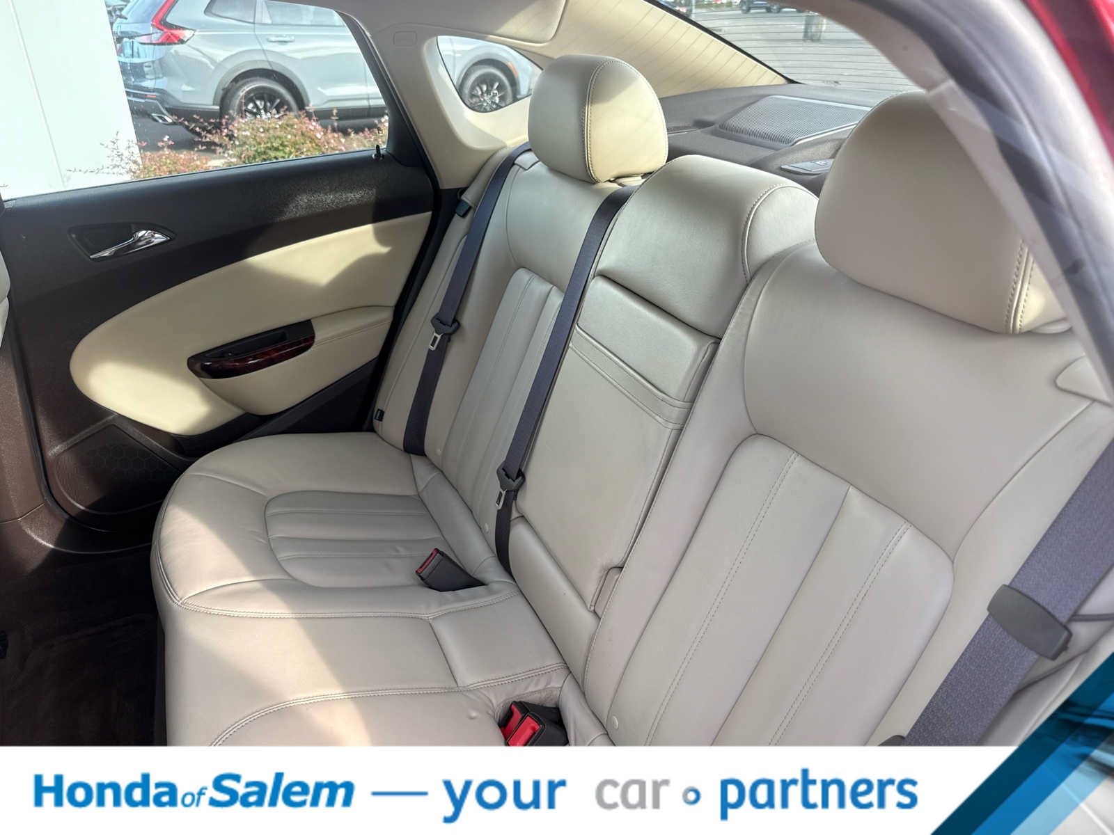Used 2012 Buick Verano Leather FWD image 13