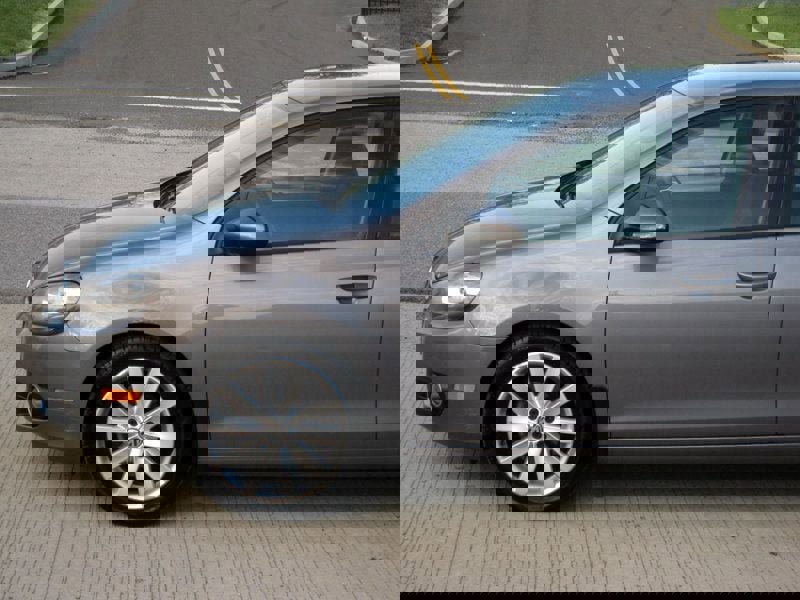 Used 2011 Volkswagen Golf TDI image 7