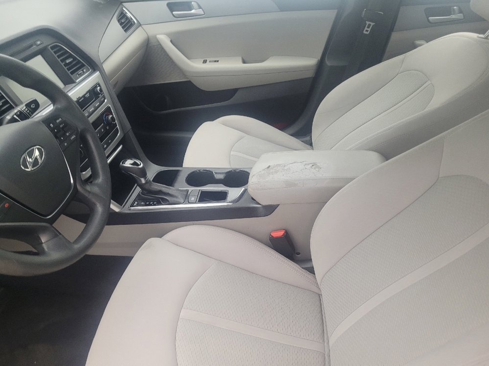 Used 2017 Hyundai Sonata SE image 17