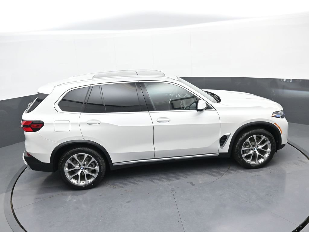 New 2026 BMW X5 xDrive40i AWD/4WD image 38