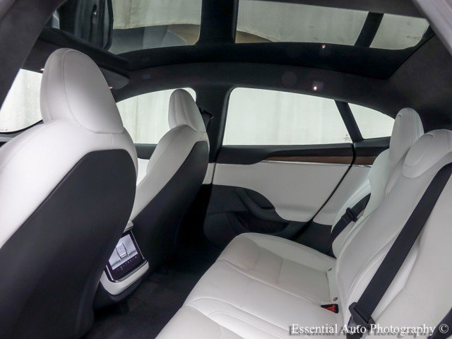 Used 2022 Tesla Model S AWD/4WD image 15