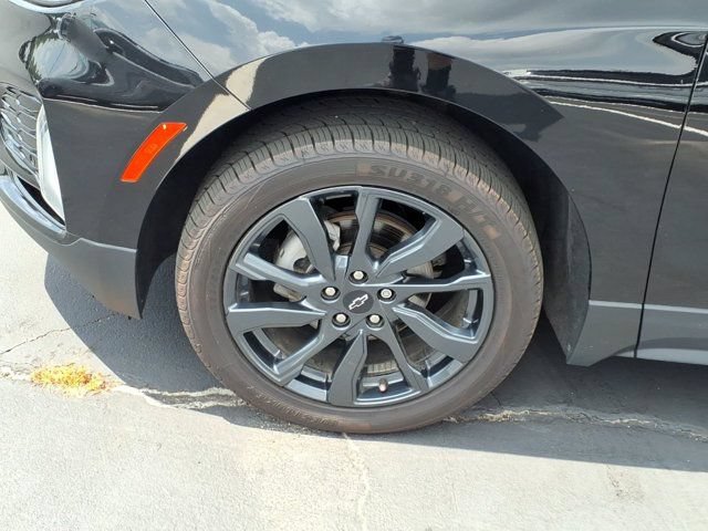 Used 2022 Chevrolet Equinox RS w/ LPO, Floor Liner Package AWD/4WD image 30