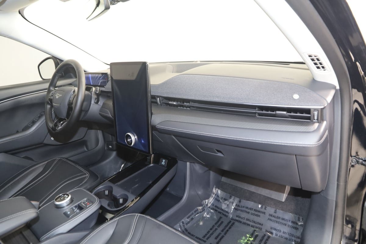 Used 2024 Ford Mustang Mach-E Premium AWD/4WD image 43