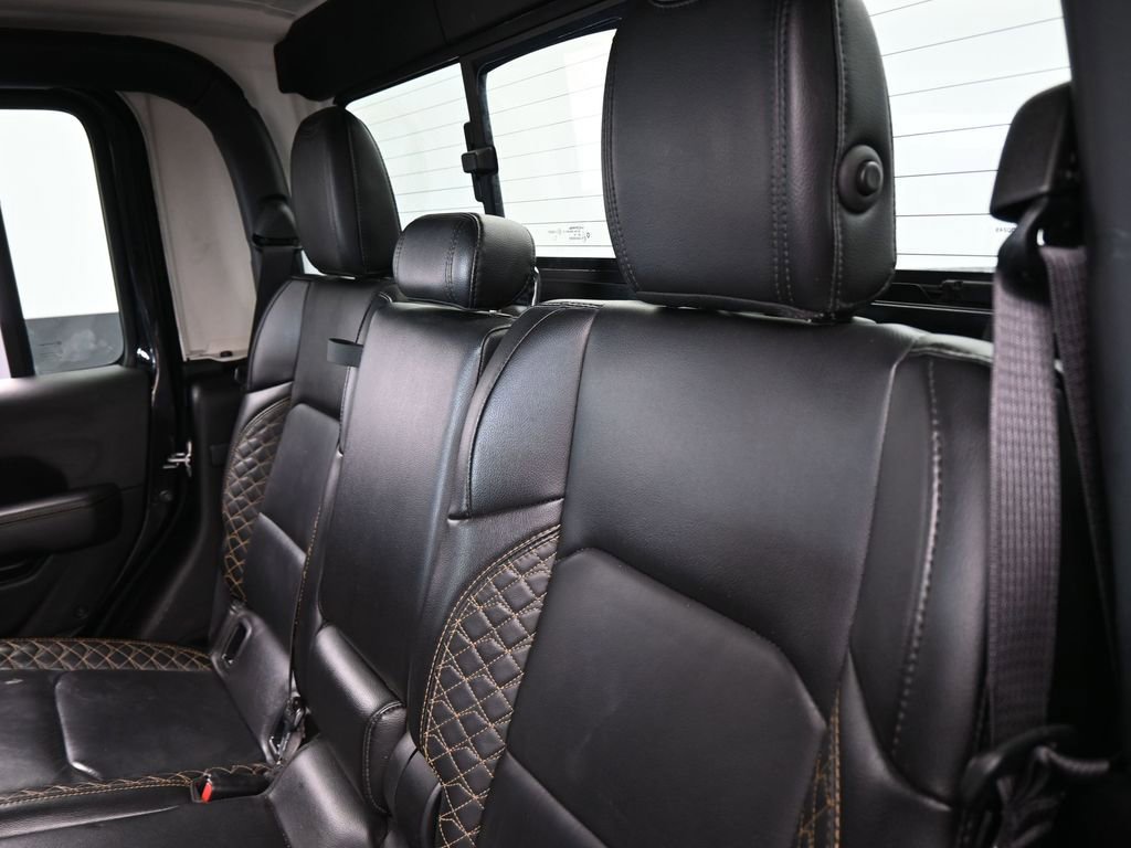 Used 2022 Jeep Gladiator Overland image 31