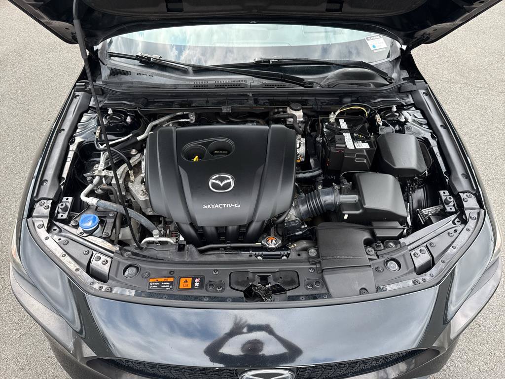 Used 2019 MAZDA MAZDA3 AWD Hatchback w/ Premium Pkg image 32