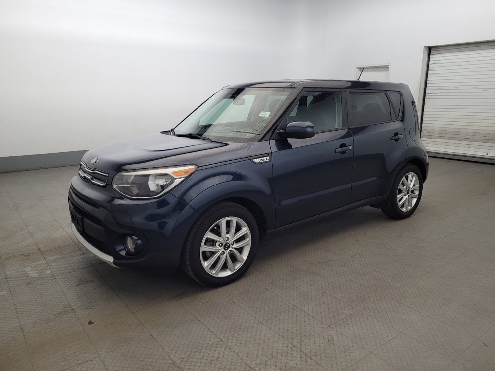 Used 2018 Kia Soul + FWD image 2