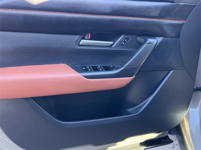 Used 2023 MAZDA CX-50 Meridian Edition w/ Apex Package image 28