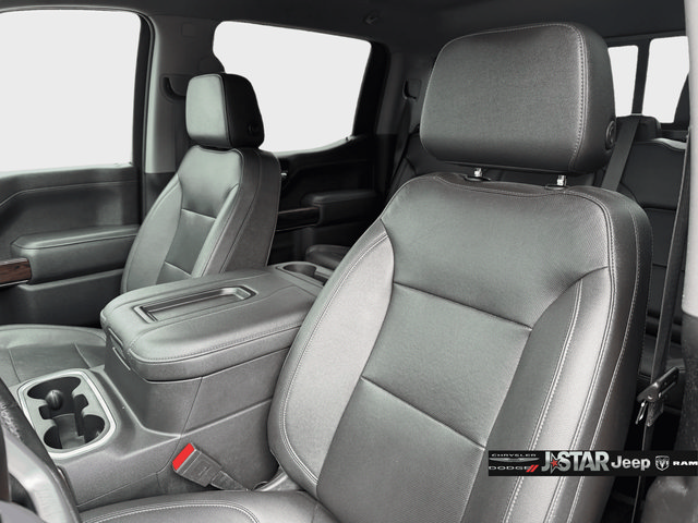 Used 2022 GMC Sierra 1500 SLT w/ SLT Premium Package AWD/4WD image 12
