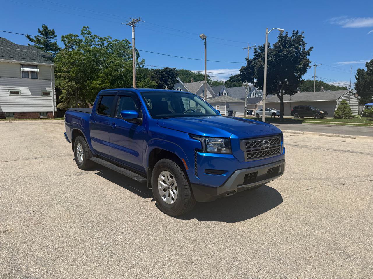 Used 2024 Nissan Frontier SV w/ Technology Package AWD/4WD image 1