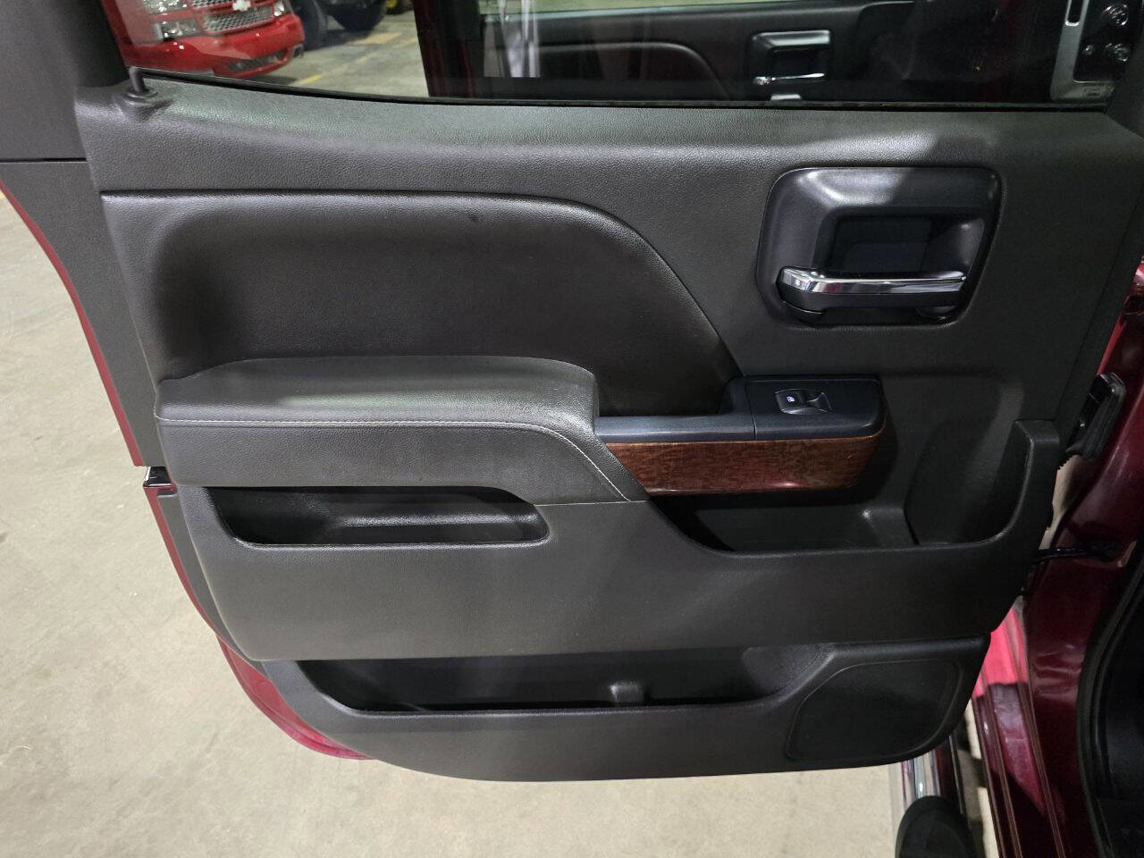 Used 2014 GMC Sierra 1500 SLE w/ SLE Value Package image 32