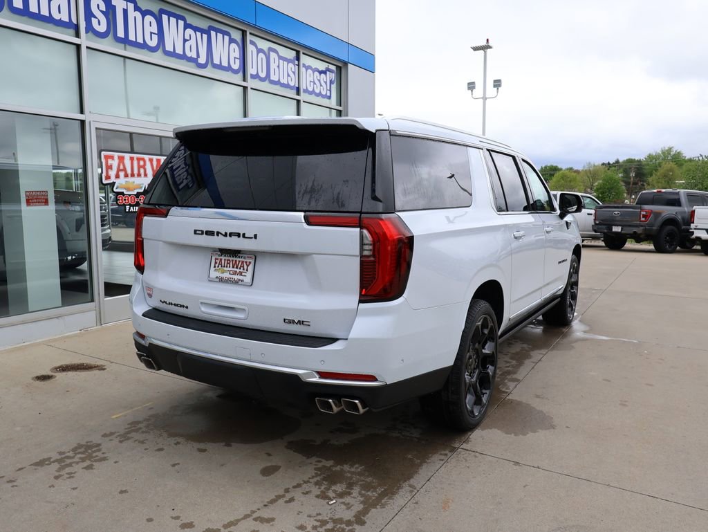New 2026 GMC Yukon XL Denali w/ Denali Reserve Package AWD/4WD image 3