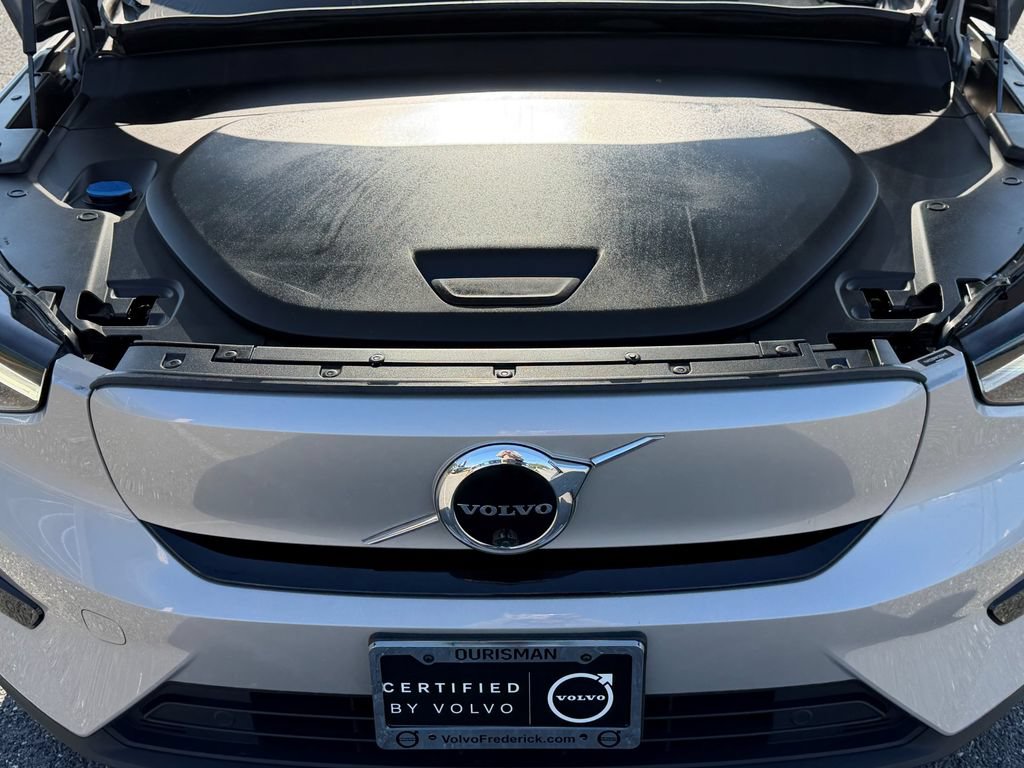 Certified 2023 Volvo C40 P8 Recharge Ultimate AWD/4WD image 41