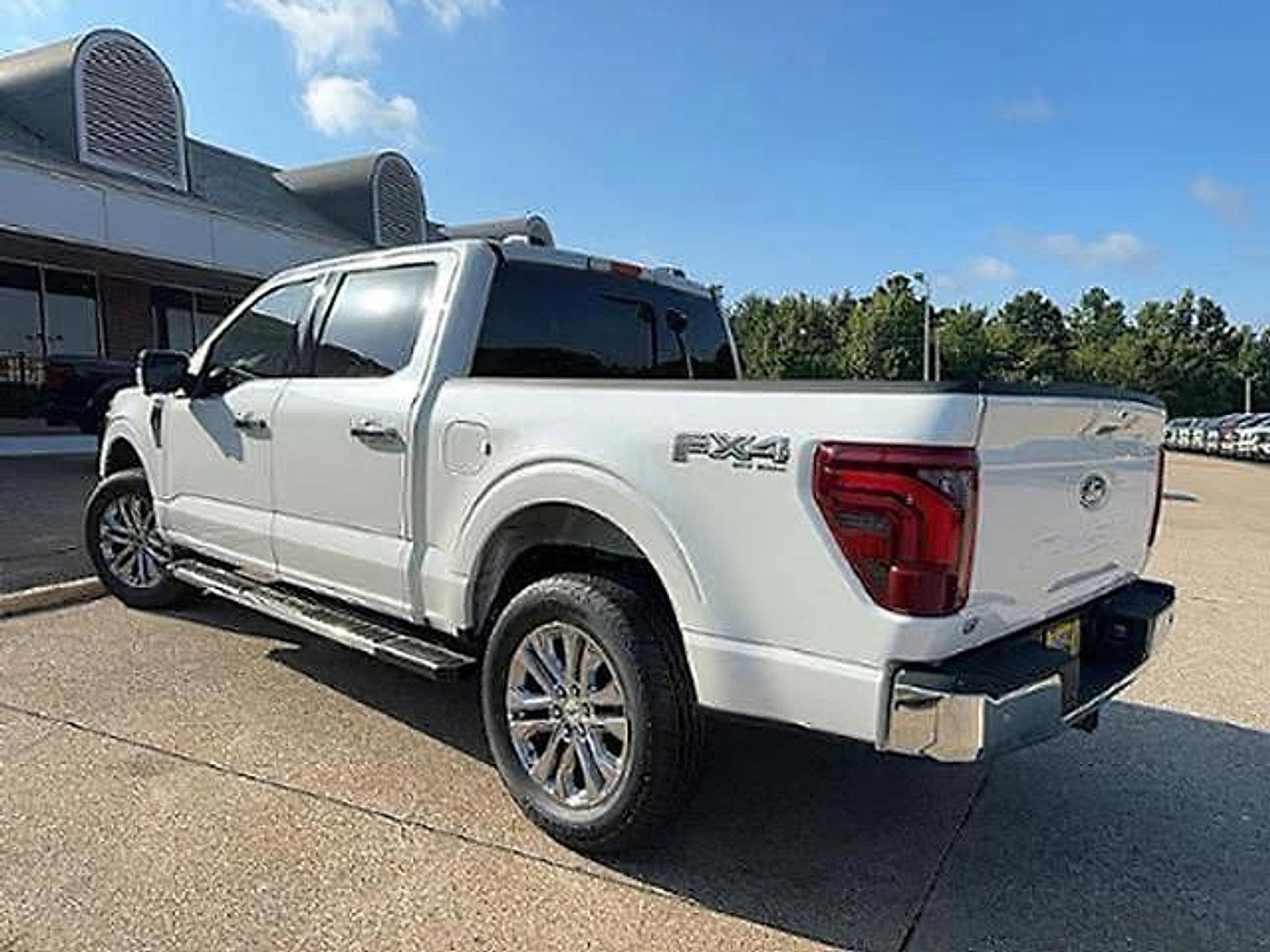 New 2025 Ford F150 Lariat w/ Equipment Group 502A High AWD/4WD image 21