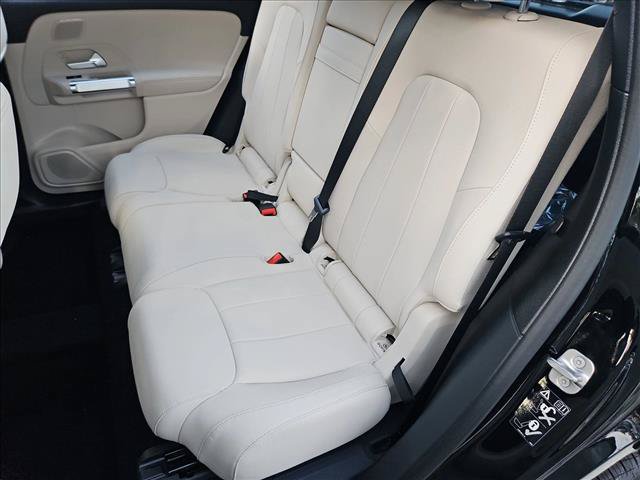 New 2026 Mercedes-Benz GLB 250 image 15