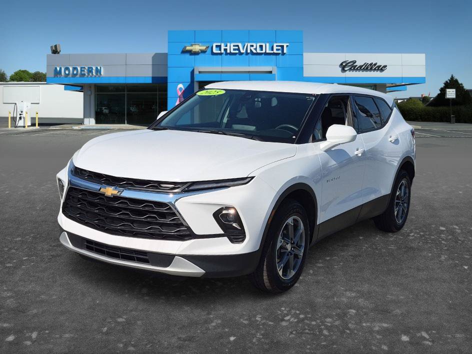 Used 2025 Chevrolet Blazer LT