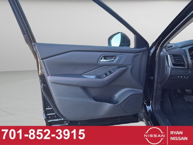 New 2027 Nissan Rogue SV w/ Rock Creek Premium Package AWD/4WD image 19