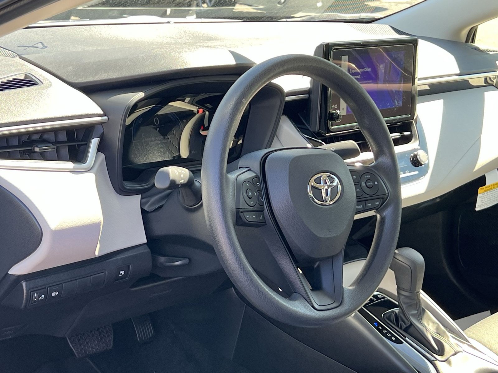 New 2026 Toyota Corolla LE FWD image 11