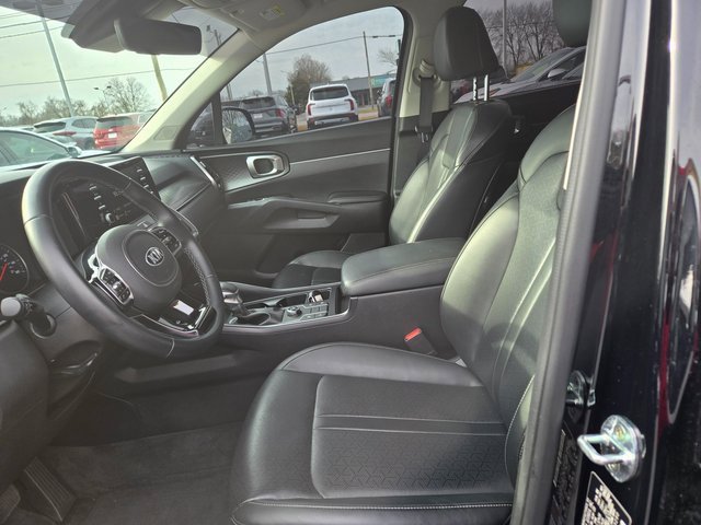 Used 2021 Kia Sorento S image 6