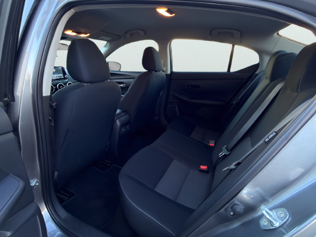 Used 2024 Nissan Sentra SV FWD image 21