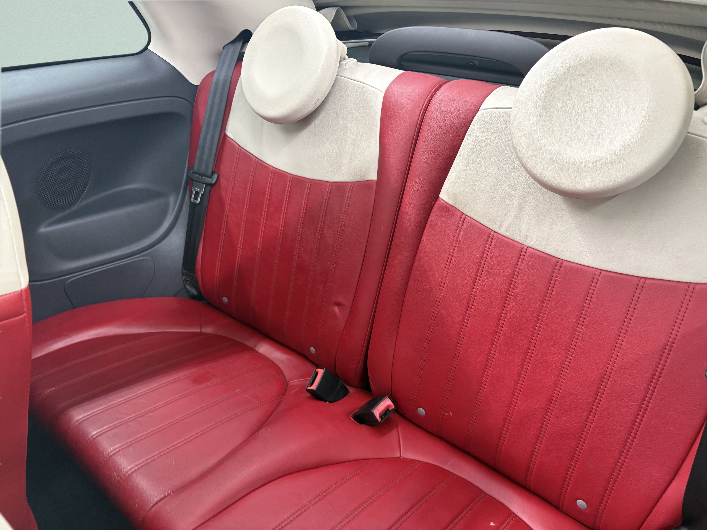 Used 2013 FIAT 500 Lounge w/ Luxury Leather Pkg FWD image 13