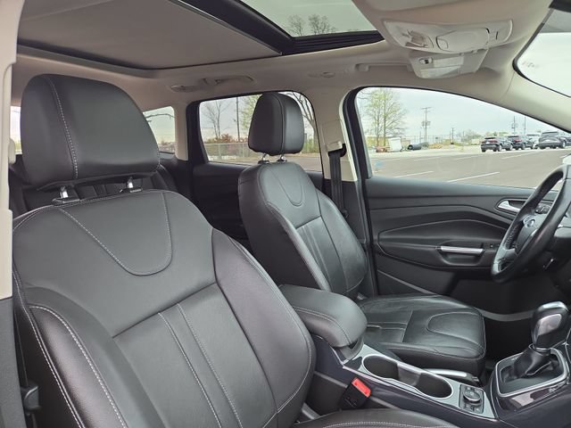 Used 2013 Ford Escape Titanium w/ Parking Technology Pkg AWD/4WD image 20