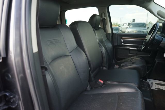 Used 2015 RAM 1500 Laramie w/ Convenience Group AWD/4WD image 19