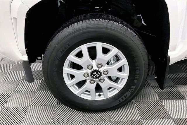 Used 2024 Toyota Tacoma SR5 image 9