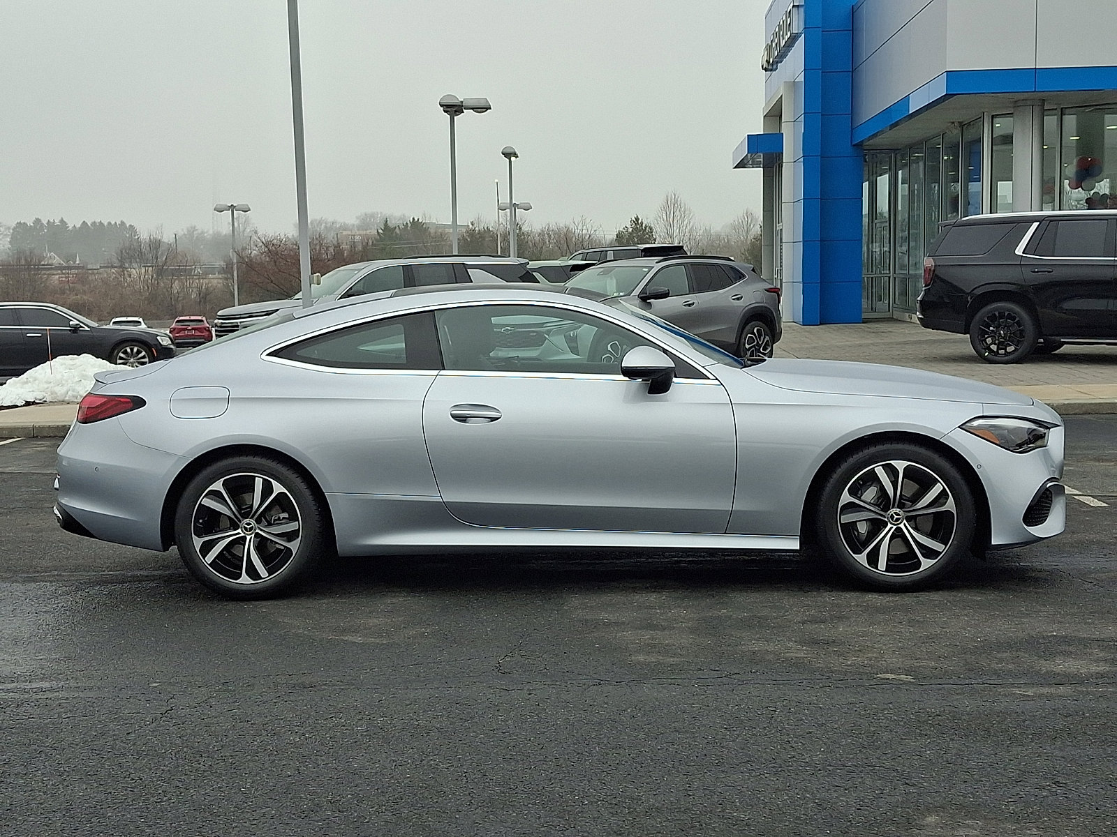 Used 2024 Mercedes-Benz CLE 300 4MATIC Coupe image 7