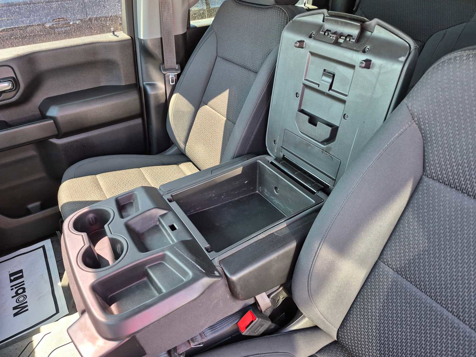 Used 2024 Chevrolet Silverado 2500 Custom image 11