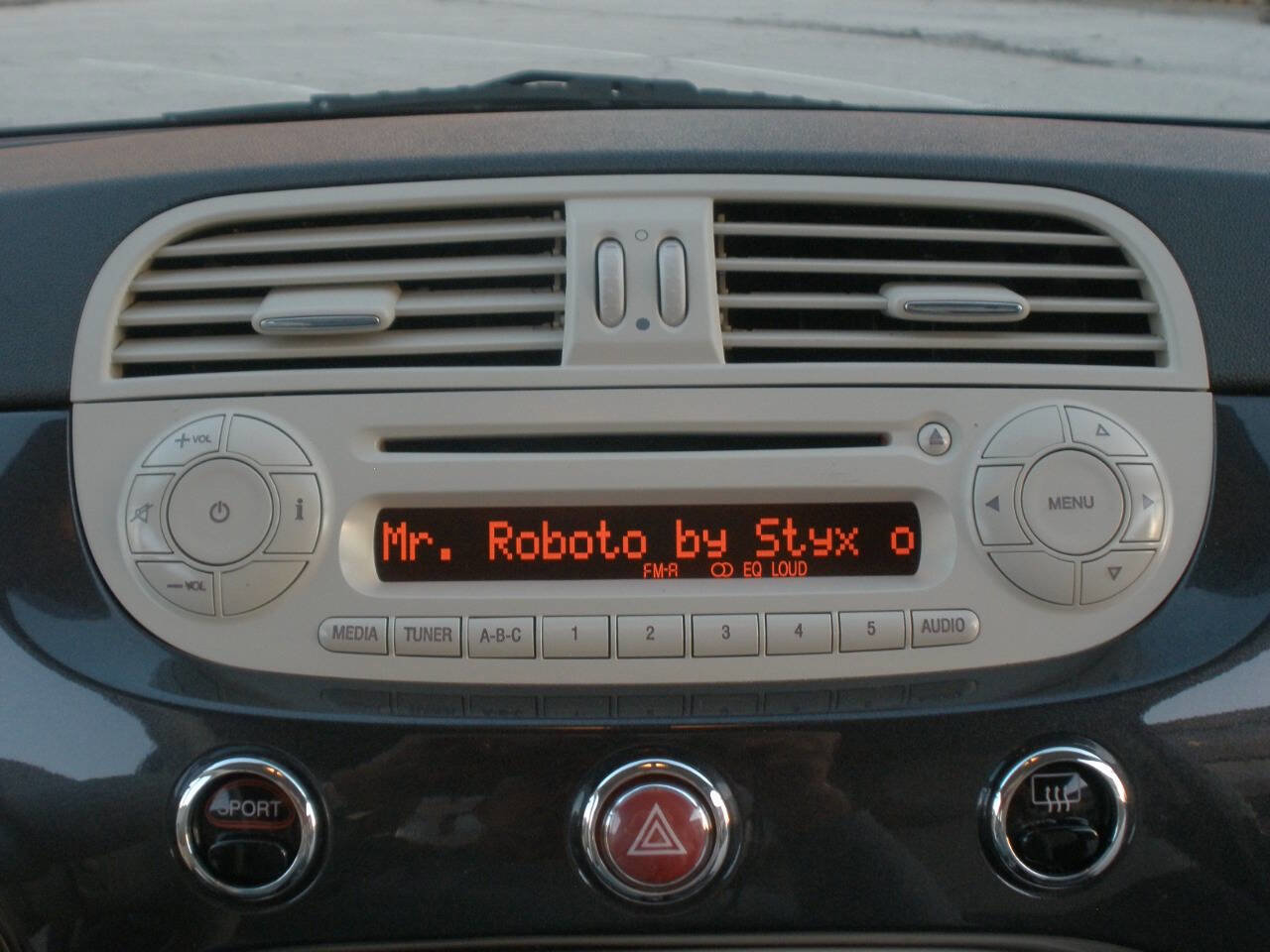 Used 2014 FIAT 500 Pop image 39