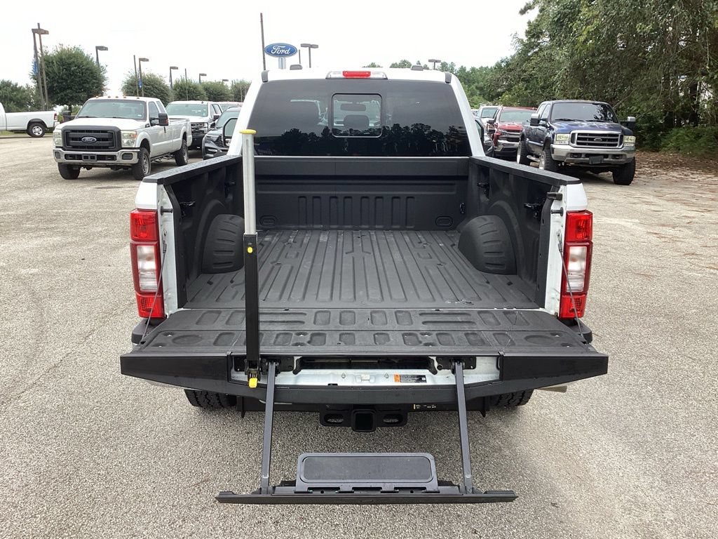 Used 2020 Ford F250 Lariat AWD/4WD image 13
